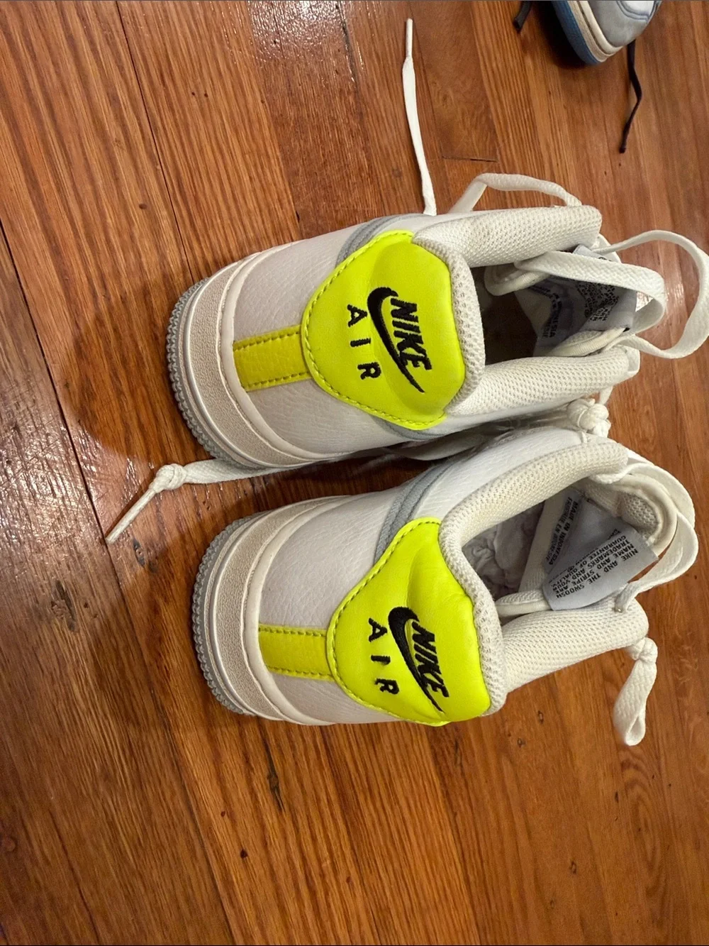 size 5Y Nike Kids White Sneakers with Neon Green Accents use very good no box